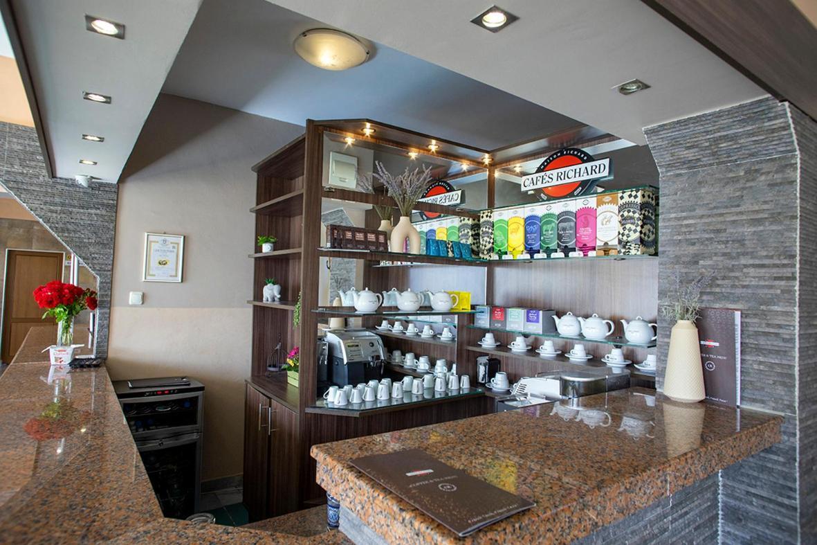 Hotel Naslada Balchik Ngoại thất bức ảnh
