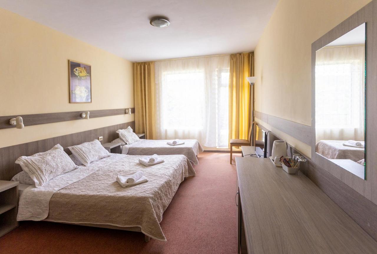 Hotel Naslada Balchik Ngoại thất bức ảnh