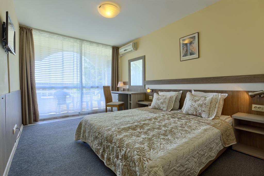 Hotel Naslada Balchik Ngoại thất bức ảnh